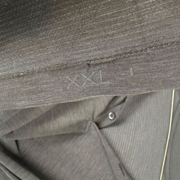 Lululemon Mens Performance Polo Size XXL Gray Short Sleeve Golf Sporty Athletic - Picture 5 of 11